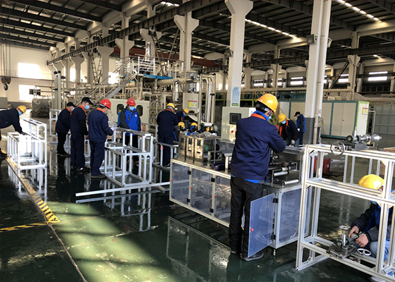 赞！江苏80后女老板暂停国外所有订单，加班赶造130条口罩生产线！